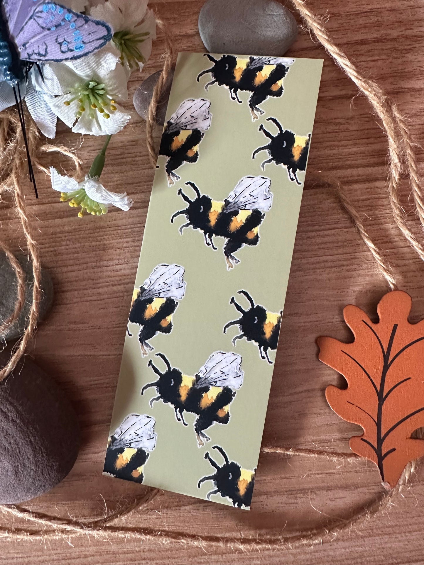 Bumble Bee Bookmark